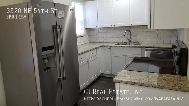 Building Photo - 3520 NE 54th St