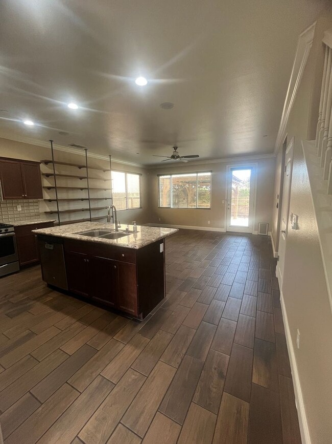 Building Photo - Two Story Home Move In Ready located in Avalon Gated Community!!!