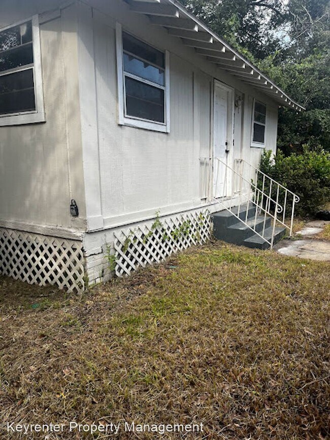 Building Photo - 3 br, 2 bath House - 1357 W 16 St