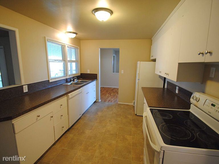 Foto principal - 3 br, 1.5 bath House - 2625 N Shirley St