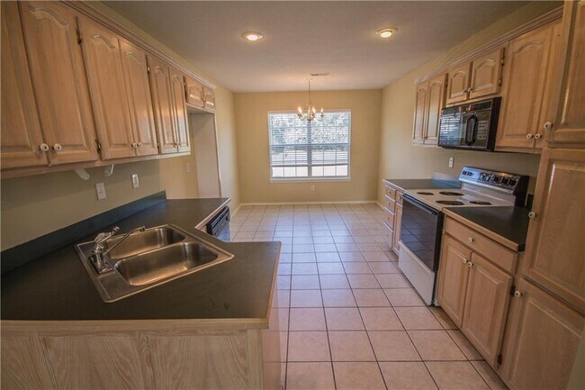 Foto del edificio - 14 Ivy Cir