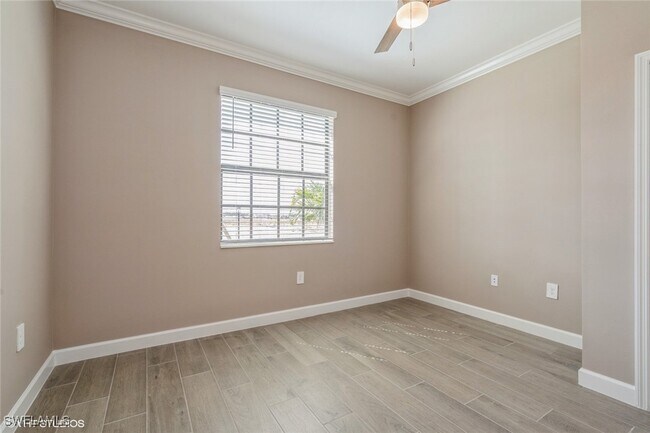 Building Photo - 19121 Hinkley Dr