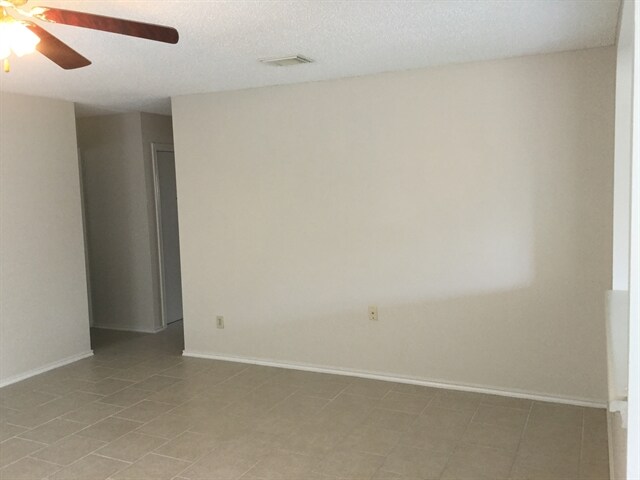 Building Photo - 6491 Beech Trail Dr