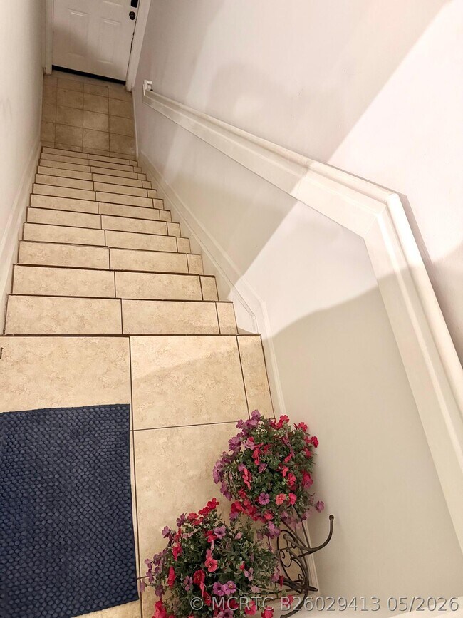 Foto del edificio - 6020 W Sample Rd