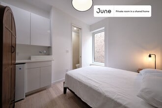 Building Photo - Room in Shared 4 bed/4 bath home