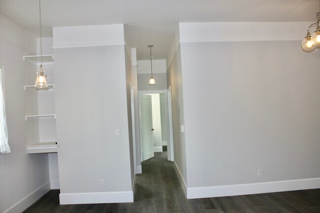 Building Photo - 1736 Polk St