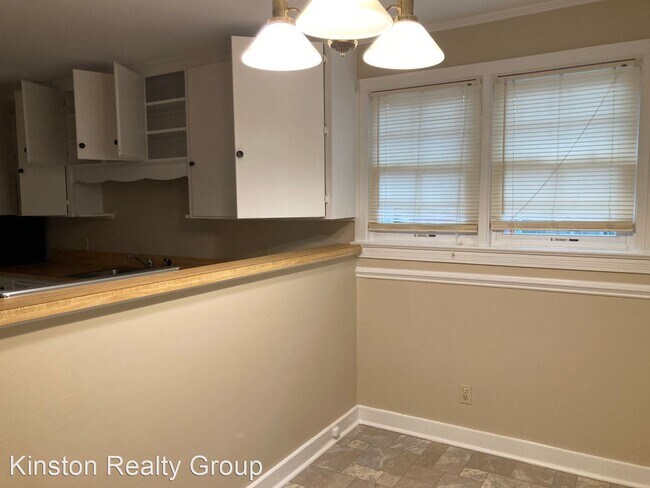 Building Photo - 3 br, 1.5 bath House - 1001 Clifton Terrace