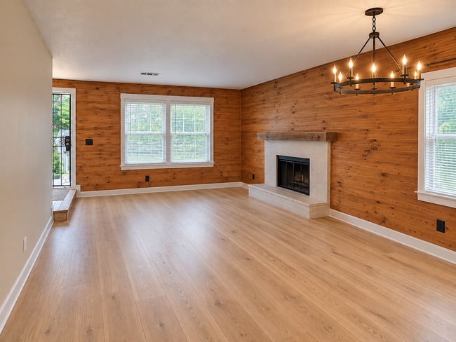 Building Photo - 1807 Pony Ct