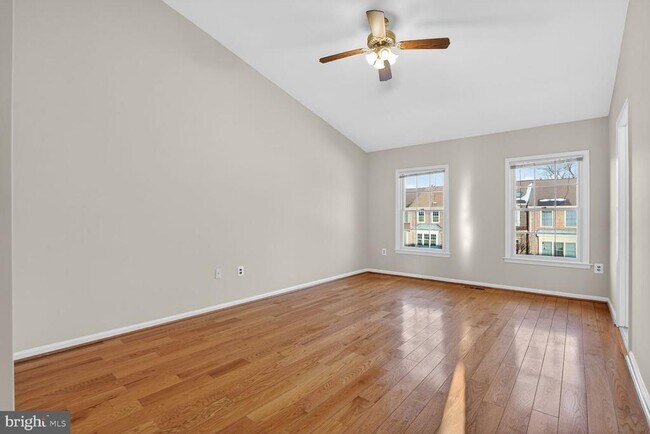 Foto del edificio - 8408 Millwood Dr