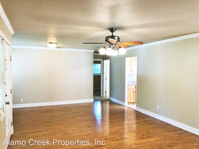 Building Photo - 325 W Monte Vista Ave