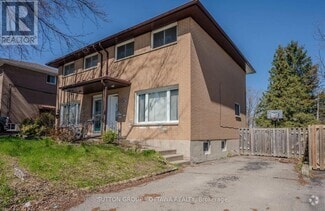Building Photo - 231 Perth St