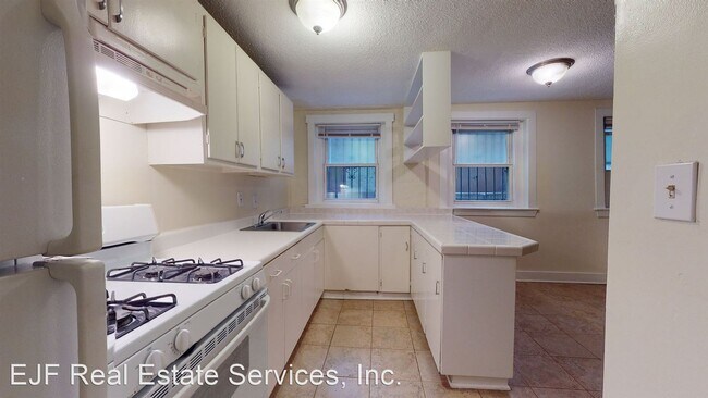 Building Photo - 2415 20th St NW