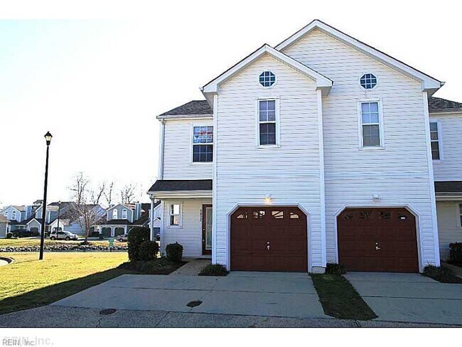 Building Photo - 5032 Kemps Lake Dr