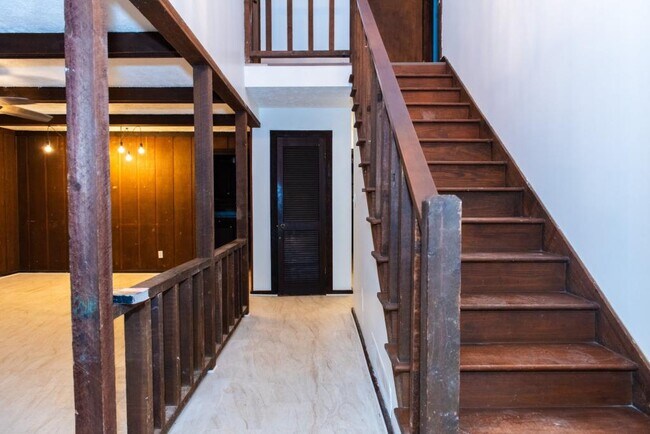Foto del edificio - 8288 Webb Rd