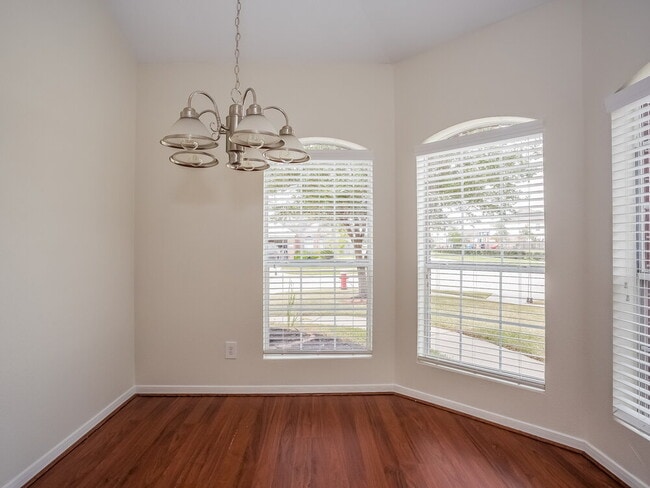 Building Photo - 12214 Landsdown Ridge Way