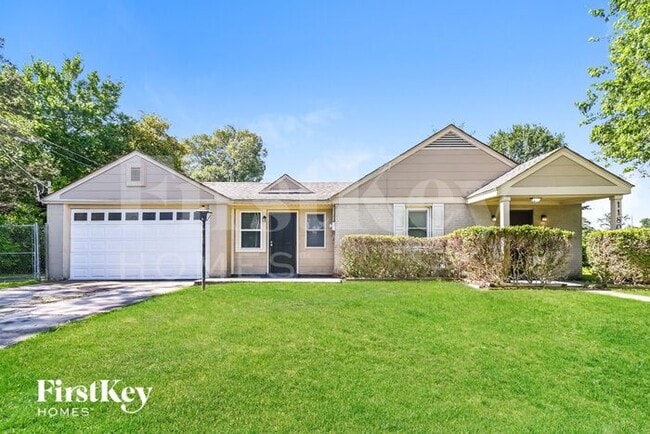 Building Photo - 1180 Bradbury Dr