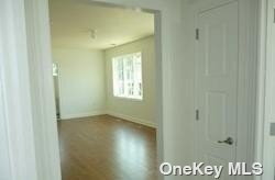 Building Photo - 250 Post Ave