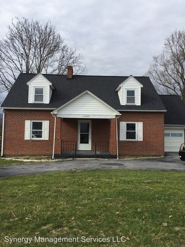 Primary Photo - 3 br, 1.5 bath House - 12526 National Pike