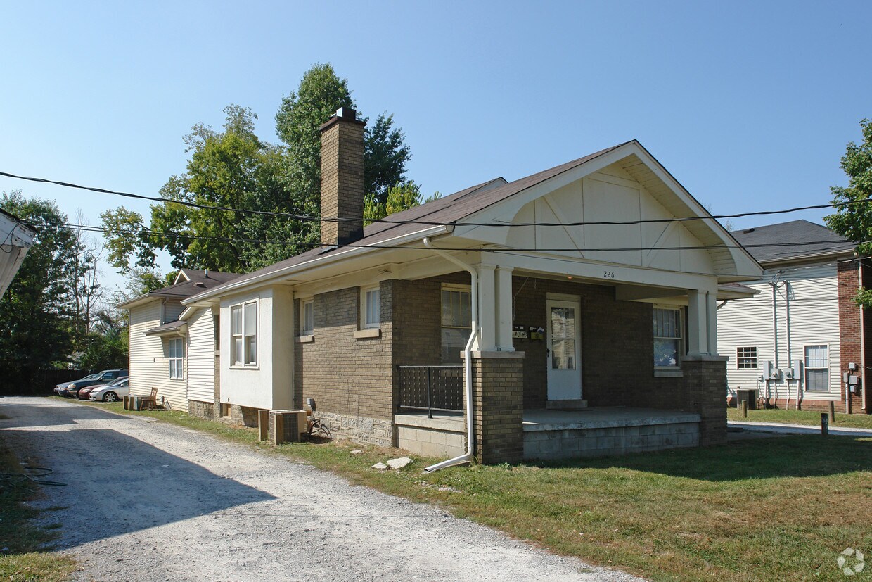 226 Waller Ave, Lexington, KY 40503 Apartments in Lexington, KY