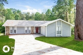 Building Photo - 356 Montgomery Pl