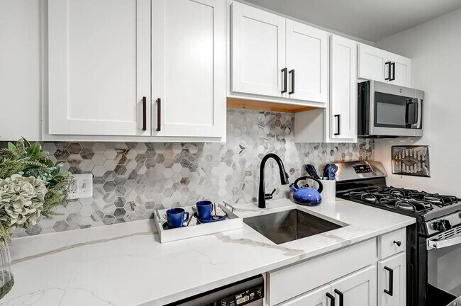 Foto del edificio - 4014 Linkwood Rd