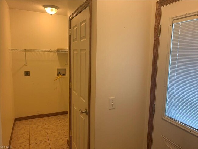 Foto del edificio - 810 Goshen Ave SE