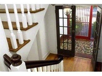 Otro - 526 Catalonia Ave