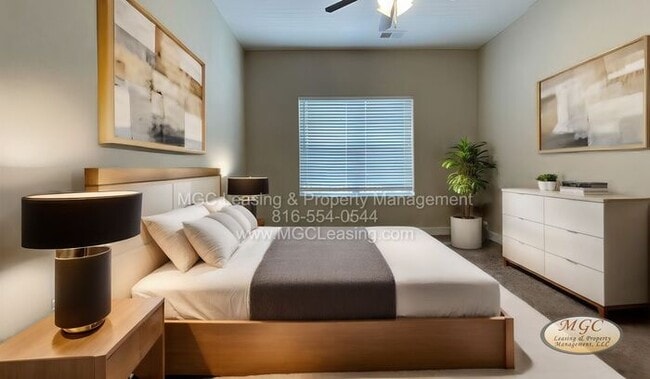 Building Photo - 2 Bedroom Luxury Apartment in the Northland of KCMO