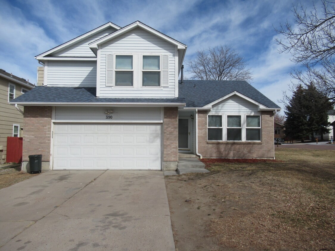 Photo - 3091 Leoti Dr-