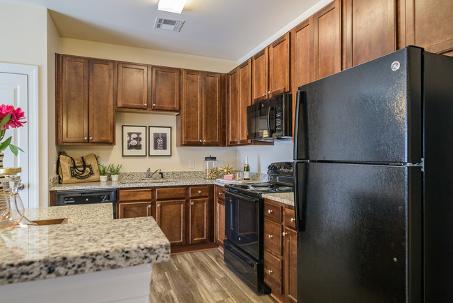 Stunning granite countertops - Abberly Square Apartment Homes