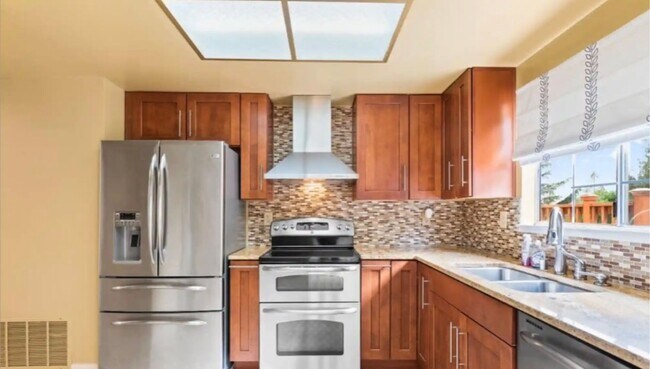 Foto del edificio - 5421 Valley View Rd