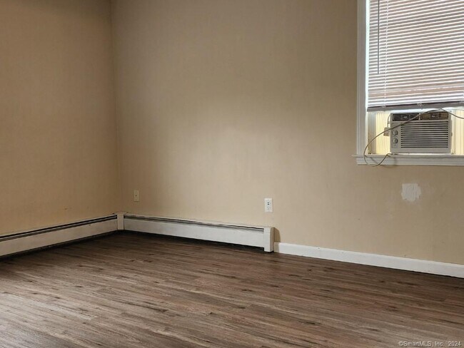 Building Photo - 50 Judd Ave