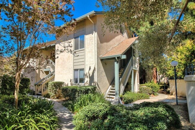 Building Photo - Wow! What a Great Home! Available Now!
