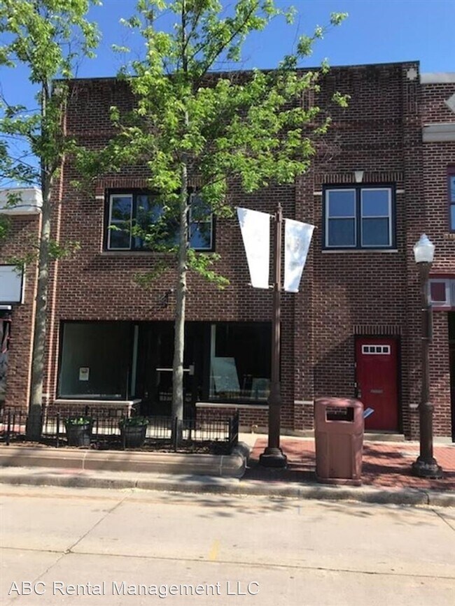Building Photo - 316 Washington St
