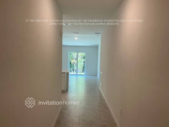 Foto del edificio - 21237 Pemberton Ave
