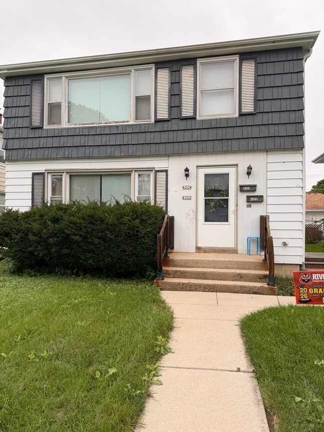 Building Photo - 4322 N 91st St