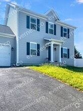 Building Photo - 102 Ridgeway St