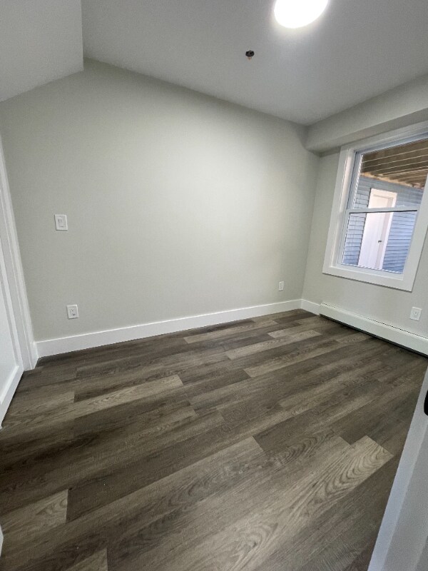 Primary Photo - 189 E Merrimack St