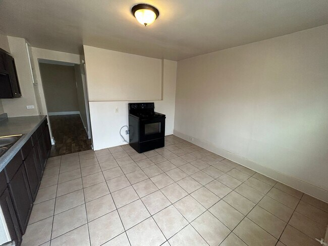 Foto del edificio - Downstairs 1BD/1BA Near San Antonio College – Easy Access, Central Location!