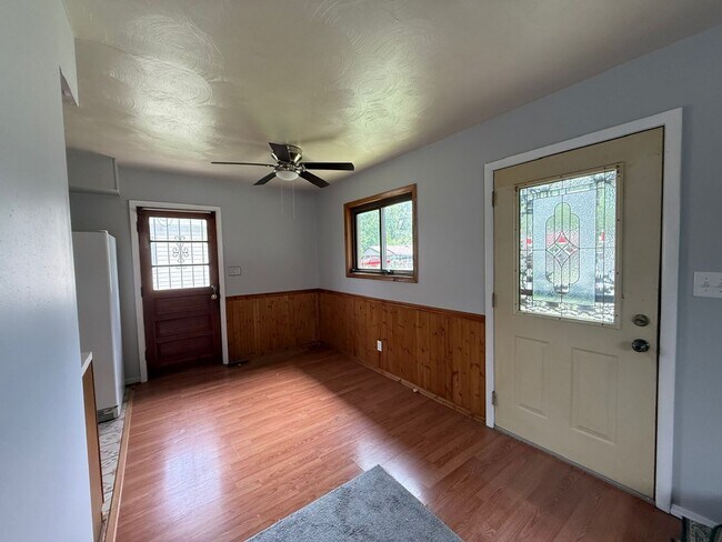 Foto del edificio - 3702 Hoyt Ave