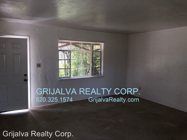 Foto del edificio - 4525 E 17th St