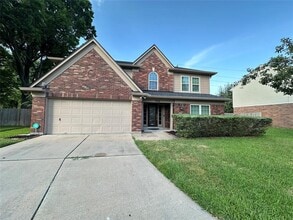 Building Photo - 9918 Cedaredge Dr