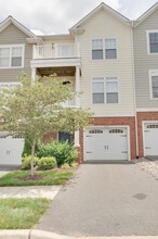 Building Photo - 2170 Saranac Ct