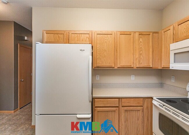 Building Photo - 5847 Muirfield Dr SW