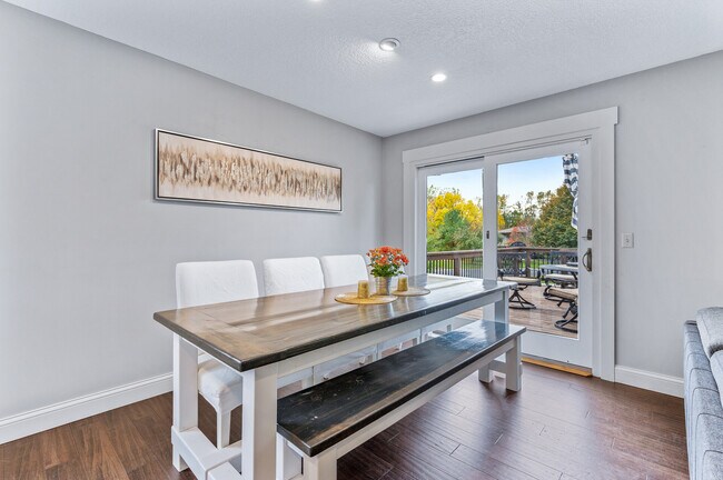 Foto del edificio - 781 N Hay Lake Rd