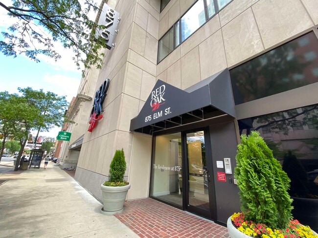 Foto del edificio - 875 Elm St
