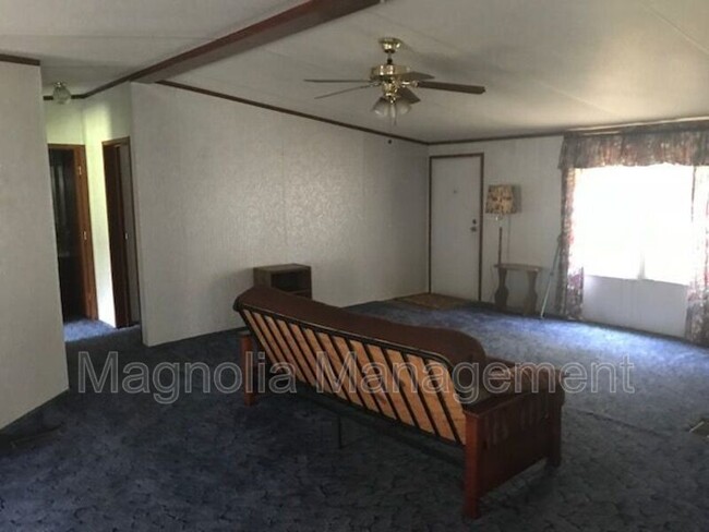 Foto del edificio - 3058 Dalton Mill Rd