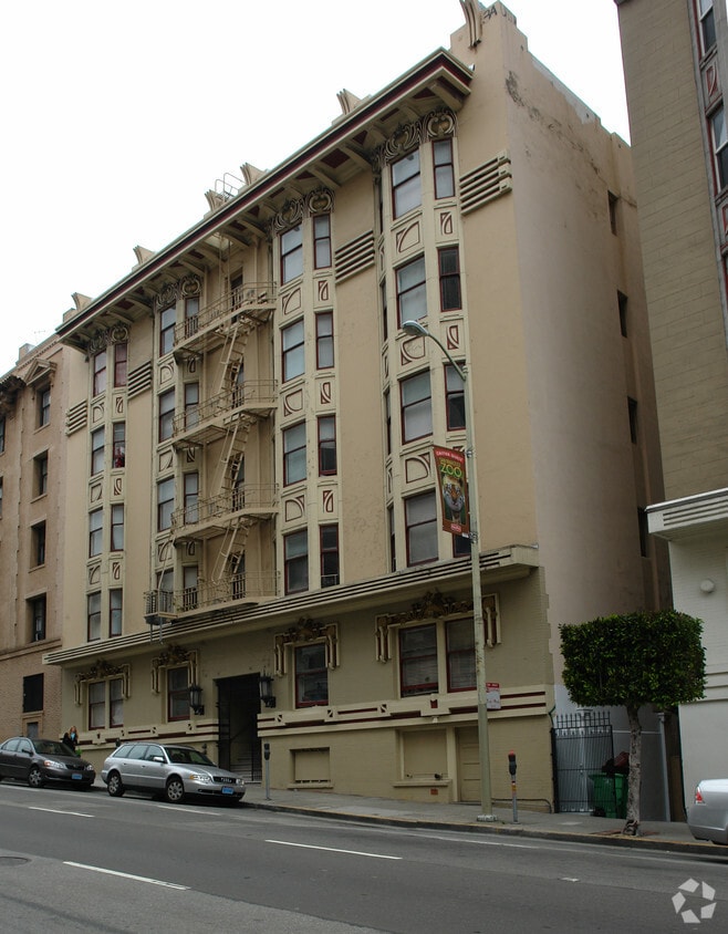 Building Photo - 660 Bush St