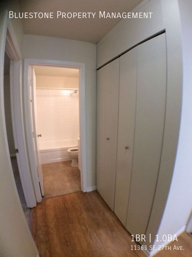 Foto del edificio - 11363 SE 27th Ave