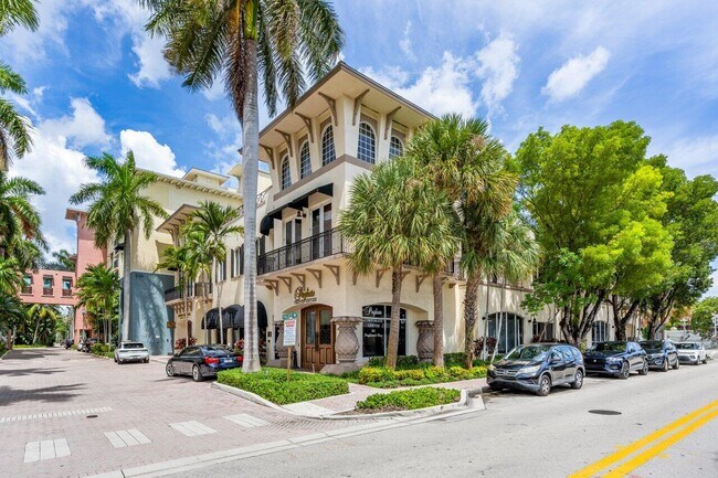 Foto del edificio - 235 NE 1st St